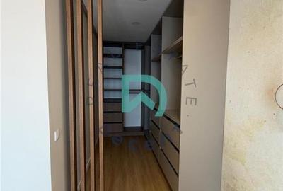 Apartament cu 4 camere decomandat în Central - 13