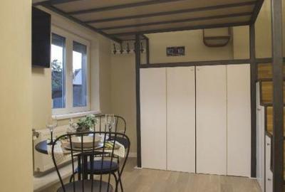 Apartament cu 3 camere, mobilat în Centrul Istoric - 2