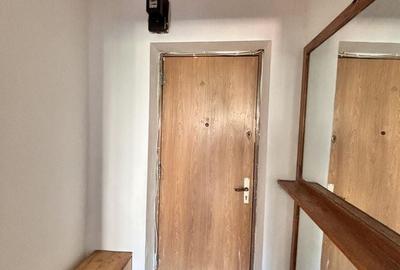 Apartament cu 3 camere în Gorjului