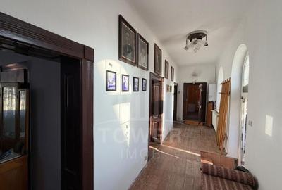 Casă individuală cu 4 camere cu Canalizare în Central - 10