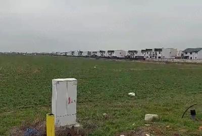 Teren de 476 mp, în Domnești