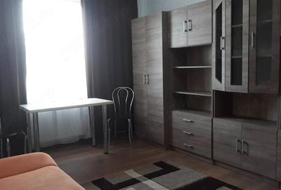 Garsonieră decomandată în Central - 3