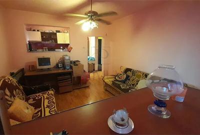 Apartament cu 3 camere decomandat în Aeroport - 2