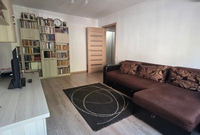 Apartament cu 2 camere decomandat în Casa de Cultură - 13