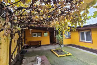 Casă cu 3 camere cu Teren 320 Mp în Prelungirea Ghencea