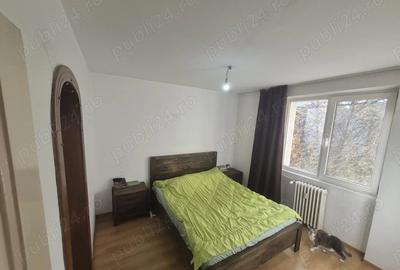 Apartament cu 2 camere decomandat în Muncii