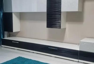 Apartament cu 3 camere decomandat în Vest - 2