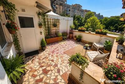 Apartament cu 4 camere decomandat în Unirii