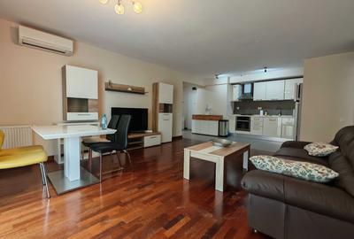 Apartament cu 3 camere semidecomandat în Exterior Vest