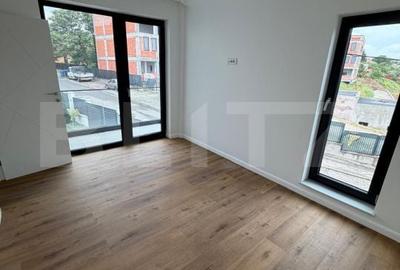 Casă cu 4 camere cu Teren 305 Mp în Siloz - 11