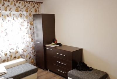 Apartament cu 3 camere decomandat în Central - 3