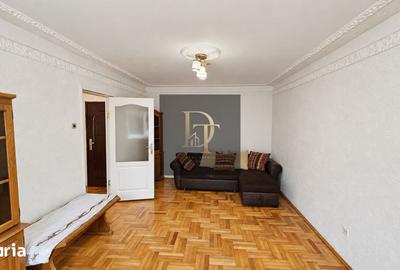 Apartament cu 2 camere decomandat în Tractorul