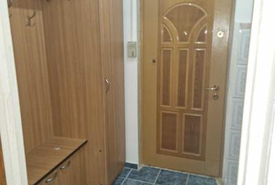 Garsonieră decomandată în Lujerului
