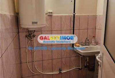 Garsonieră decomandată în Micro 12 - 3