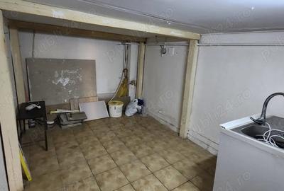 Spațiu comercial, de 94 mp, în Bejan
