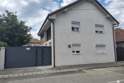 Casă cu 4 camere în Oșorhei