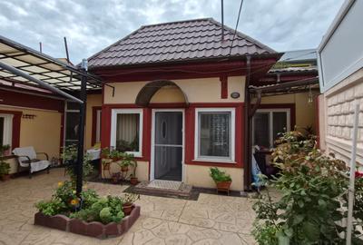 Casă individuală cu 4 camere cu Canalizare în Faleza Nord - 19