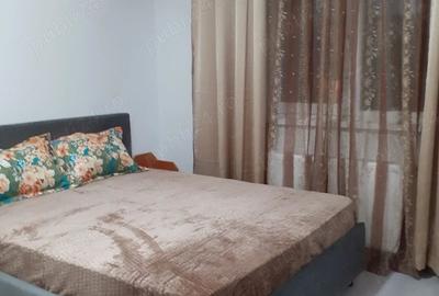 Garsonieră decomandată în Apărătorii Patriei