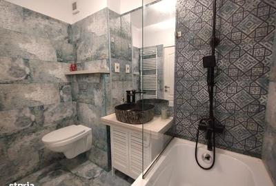 Garsonieră decomandată în Central