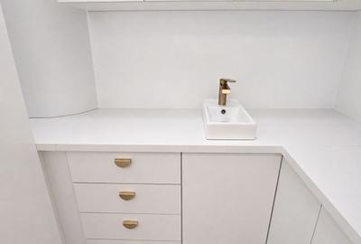 Spațiu comercial, de 30 mp, în Ultracentral
