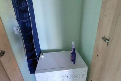 Apartament cu 3 camere semidecomandat în Independenței