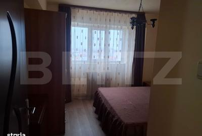Apartament cu 3 camere decomandat în Micro 9 - 2