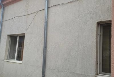 Casă cu 2 camere cu Teren 132 Mp în Central - 3