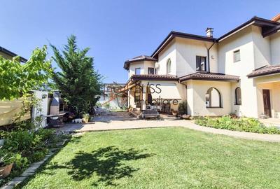 Casă cu 5 camere cu Teren 500 Mp în Pipera