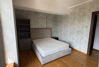 Apartament cu 3 camere decomandat, mobilat în Herăstrău