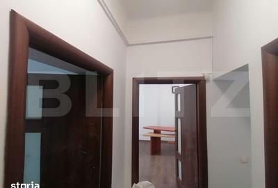 Spațiu comercial, de 58 mp, în Central - 3