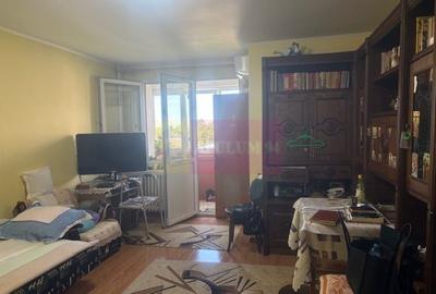 Garsonieră semidecomandată în Titan