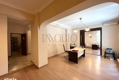 Apartament cu 3 camere în Romană