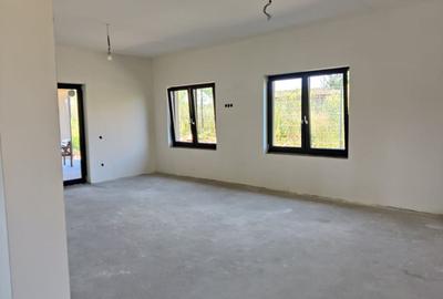 Casă individuală cu 4 camere cu Canalizare în Săliștea Veche - 12