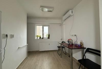 Apartament cu 3 camere decomandat în Calea Călărașilor - 4