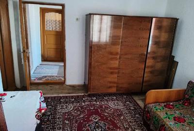 Casă cu Teren 7661 Mp în Șomănești
