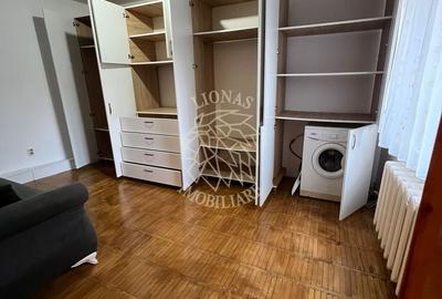 Garsonieră în Central