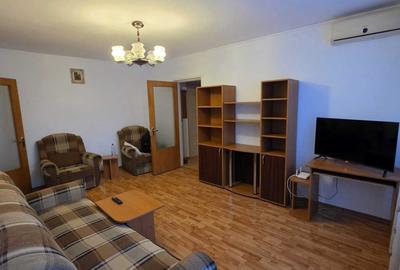 Apartament cu 2 camere semidecomandat în Tineretului
