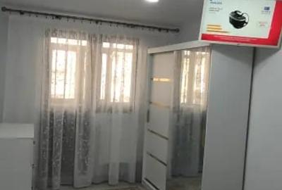 Apartament cu 3 camere semidecomandat în Ultracentral