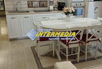 Apartament cu 3 camere semidecomandat, mobilat în Ampoi 1 - 1