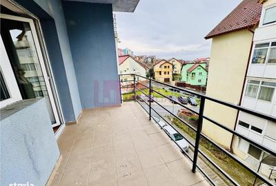 Apartament cu 4 camere, mobilat în Ștrand - 11