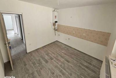 Casă cu 4 camere cu Teren 400 Mp în Șag