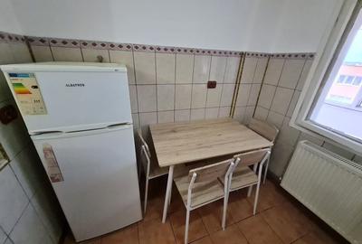 Apartament cu 2 camere decomandat în Central - 3