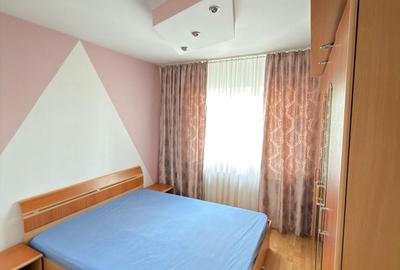 Apartament cu 2 camere decomandat, mobilat în Central
