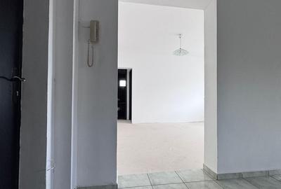 Apartament cu 2 camere în Aurel Vlaicu
