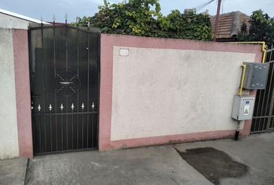 Casă cu 2 camere în Lumina - 2
