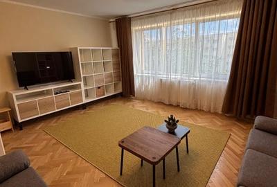 Apartament cu 3 camere decomandat, mobilat în Gheorgheni