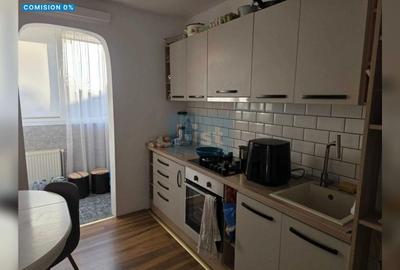 Apartament cu 2 camere decomandat în Zorilor