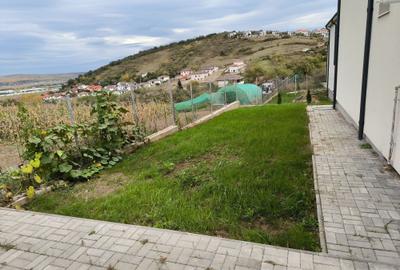 Casă cu 4 camere în Dezmir - 1