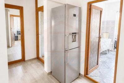 Apartament cu 2 camere decomandat, mobilat în Micro 21