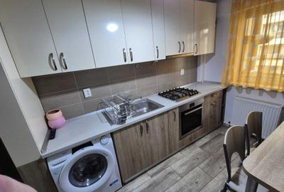 Apartament cu 3 camere decomandat în Cug - 2